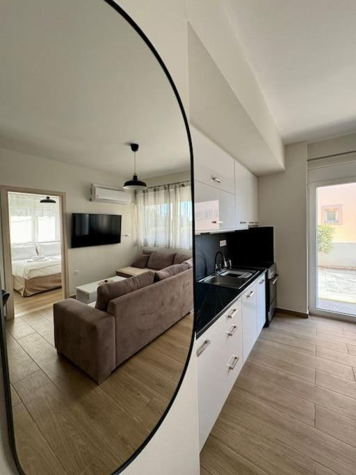 Paola's Apartment's Daire Ierápetra