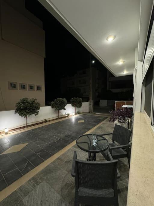 Daire Paola's Apartment's